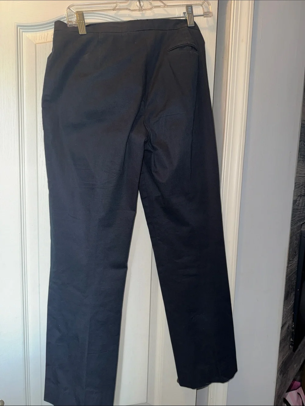 Men's Classic Straight-Leg Pants in Navy